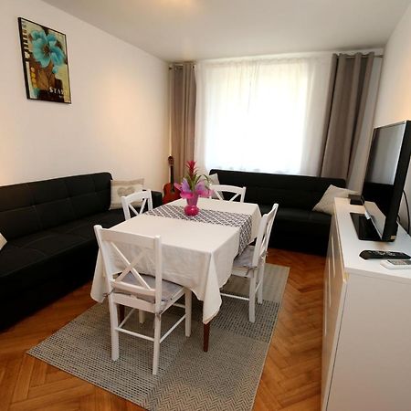 Apartment Mira Lapad Дубровник Екстериор снимка