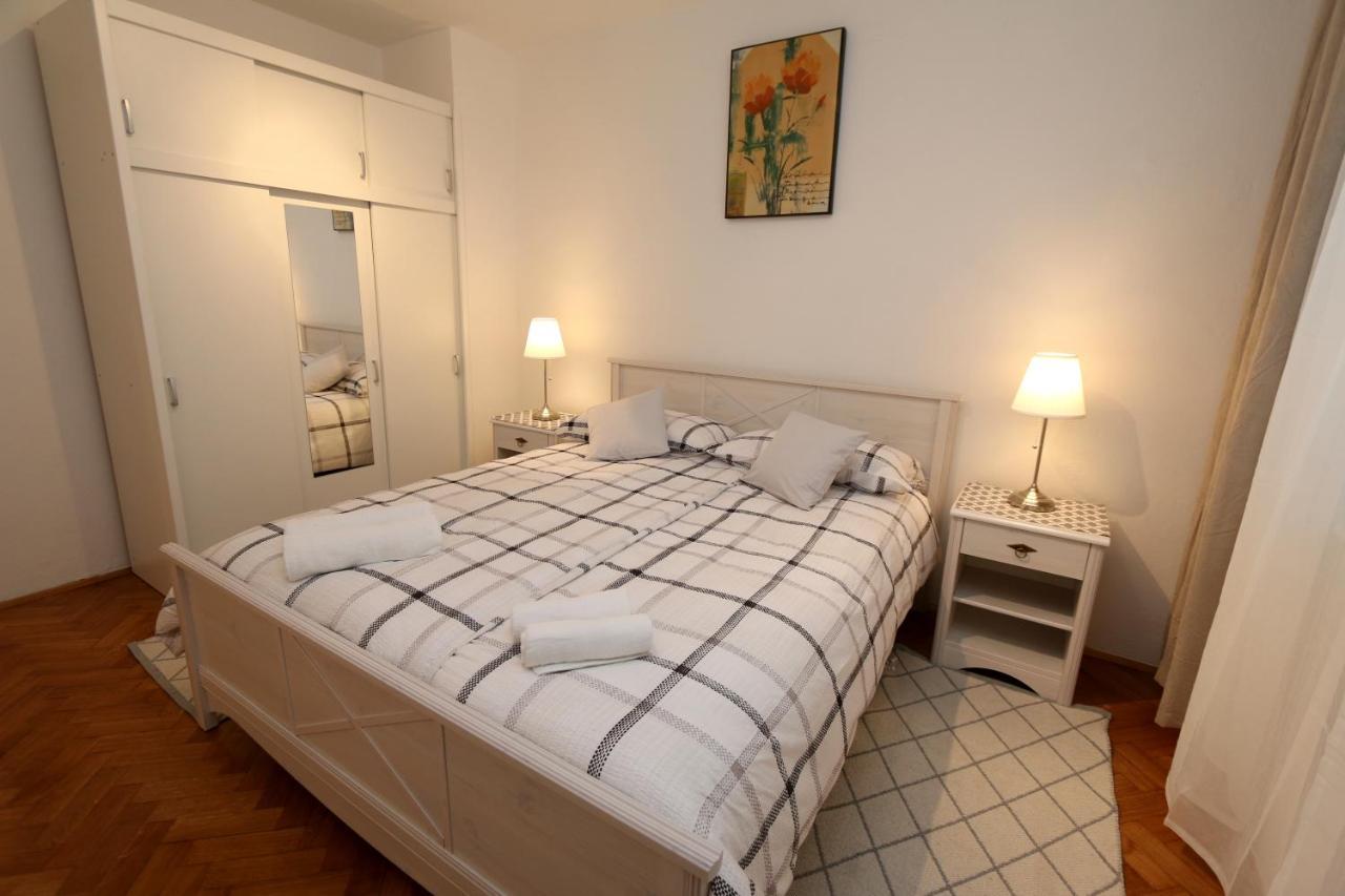 Apartment Mira Lapad Дубровник Екстериор снимка